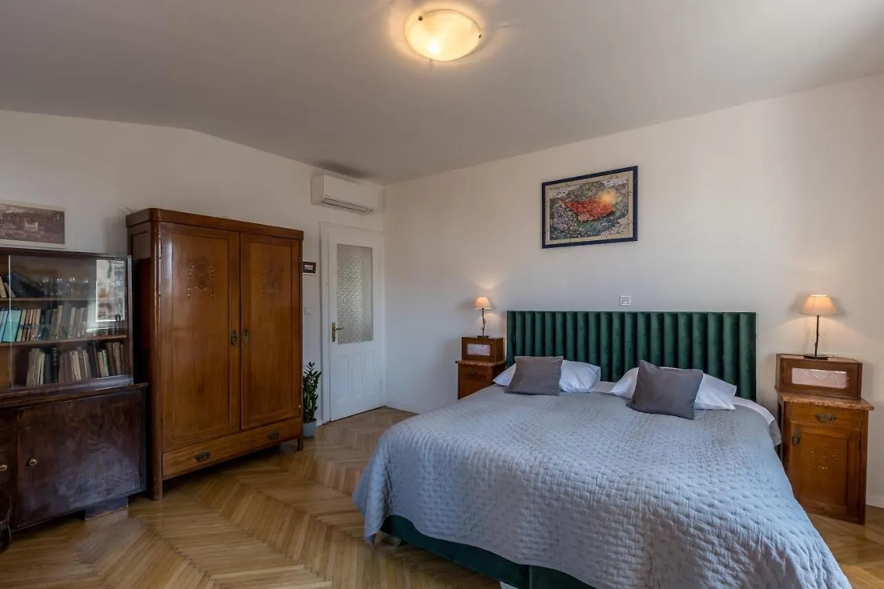 The Heart Of Palace Apartment Split